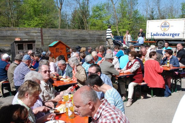 2012 05 01 fahrzeugsegnung und fest 08