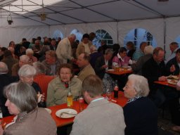 2012 05 01 fahrzeugsegnung und fest 16