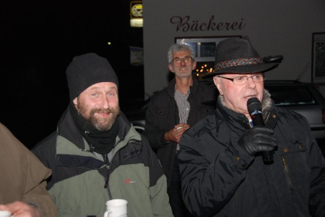 2012 lk weihnachtsfeier und spendenuebergabe 08