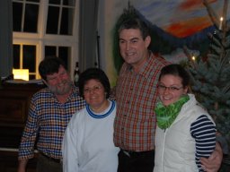 2013 lk weinachtsbaum-singen 10