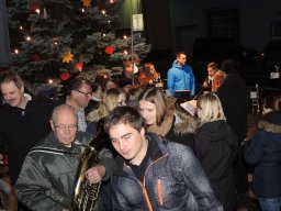 2015 weihnachtsbaum singen 07