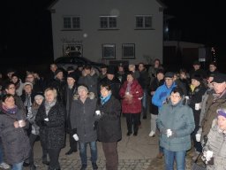 2016 weihnachtsbaumsingen dorfmitte 08
