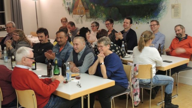 2019 12 17 christbaumsingen dorfmitte und adventsfeier  25