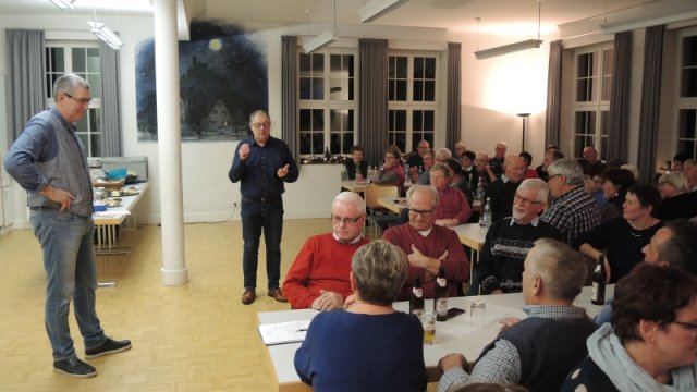 2019 12 17 christbaumsingen dorfmitte und adventsfeier  26