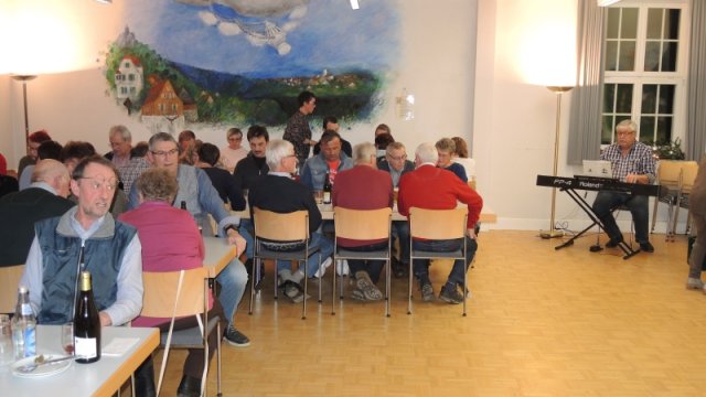 2019 12 17 christbaumsingen dorfmitte und adventsfeier  32