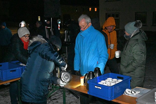 2022 12 13 lk christbaum singen und weihnachtsfeier 011