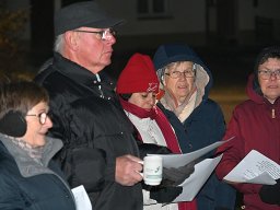 2022 12 13 lk christbaum singen und weihnachtsfeier 002