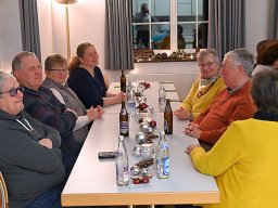 2022 12 13 lk christbaum singen und weihnachtsfeier 027