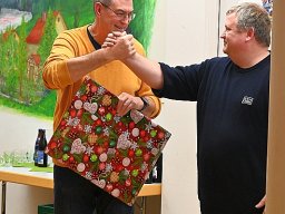 2022 12 13 lk christbaum singen und weihnachtsfeier 039